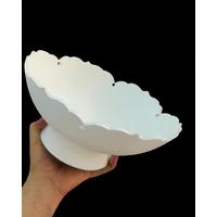 30 cm Rölyeflı Çini Ayaklı Kase Bisküvi