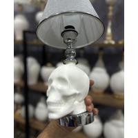 Kafatsı Çini  Bisküvi Gümüş Renk Duy Aparatlı Abajur (Şapkalı 42 cm) 